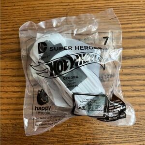 McDonald's 2016 Hot Wheels - Cyborg